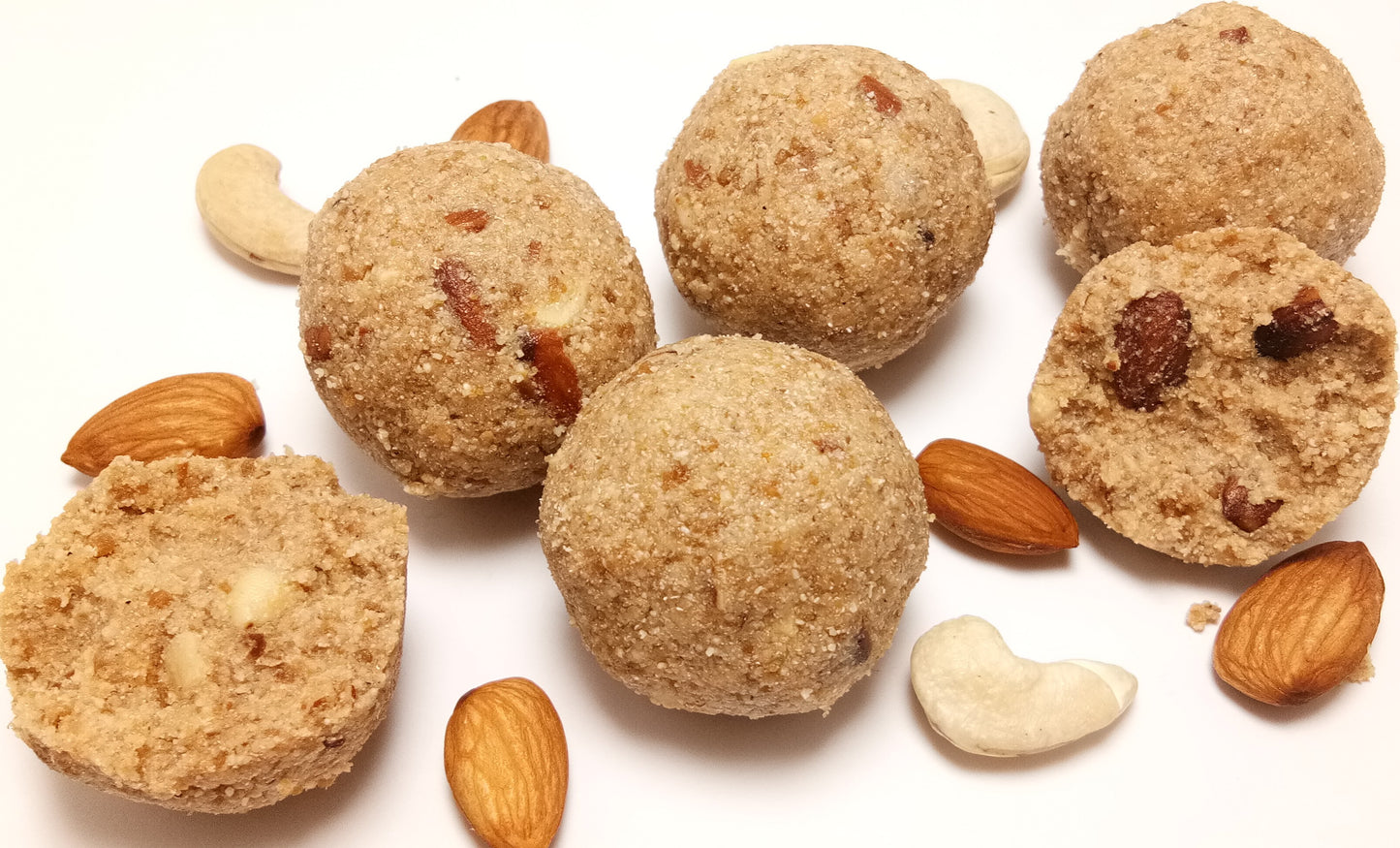 Jowari Laddoo in Desi Ghee